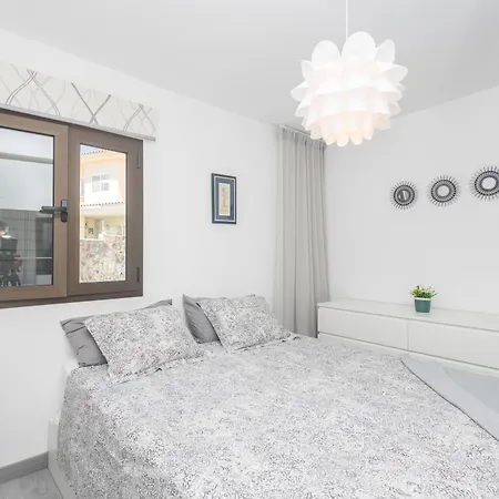 Lightbooking San Agustin Montenegro Vista Mar 公寓 *